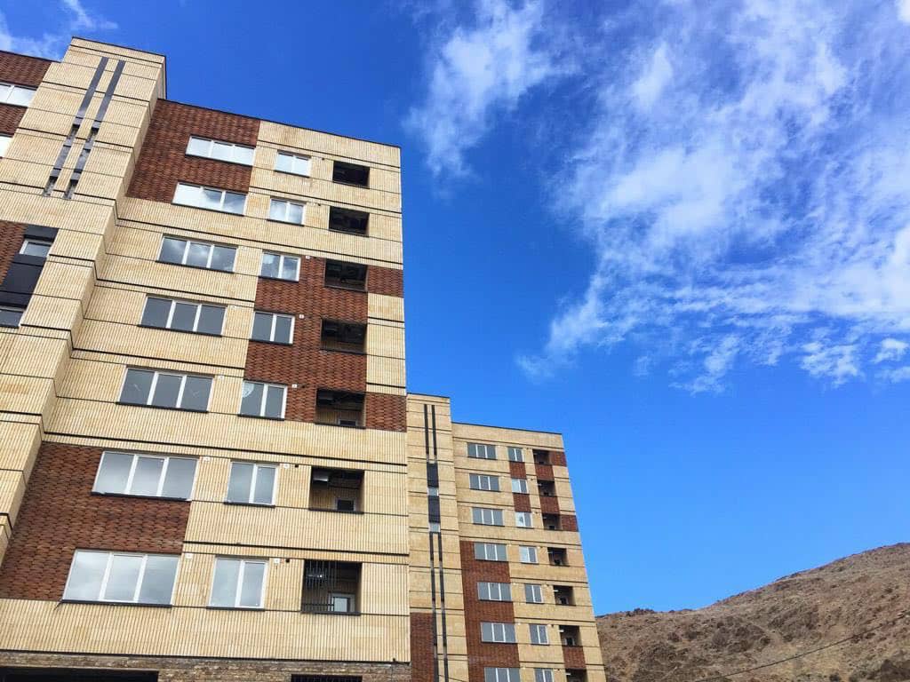 0e309b59-8021-41f4-8309-e456a214e66e